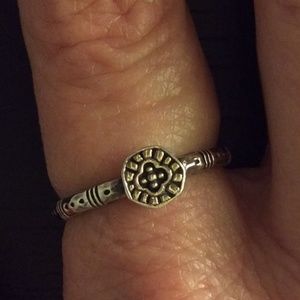 Silpada Belle Fleur Round  R2466 Size 8